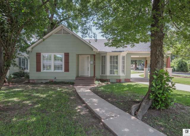 Property at 800 Glenmar Ave, Monroe, LA 71201, 3 beds, 2 baths