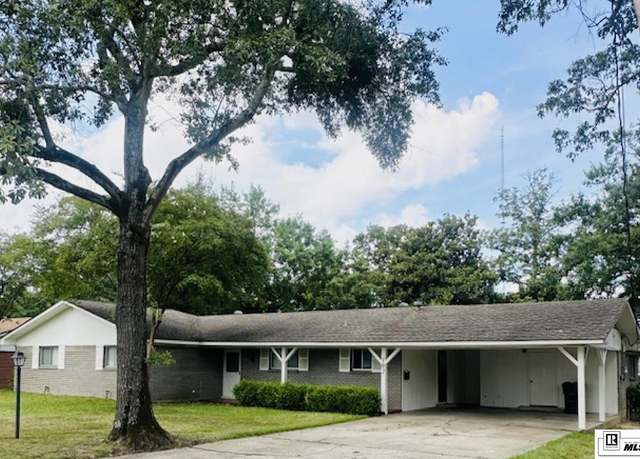 Property at 102 Tupelo Dr, West Monroe, LA 71291, 3 beds, 2.5 baths