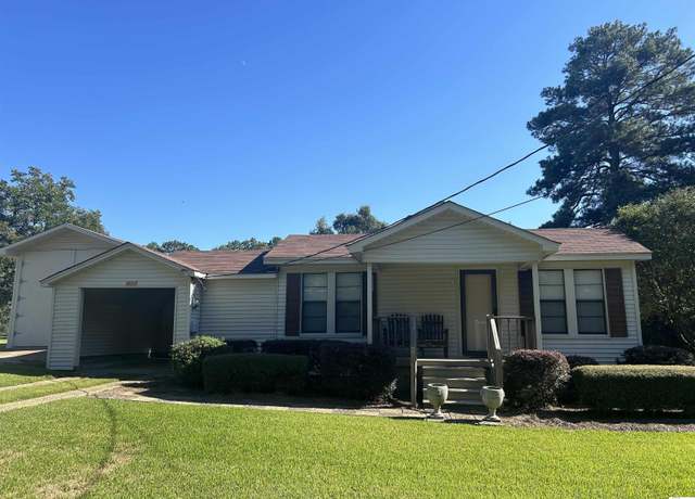 Property at 1308 Mcclure Ave, Bastrop, LA 71220, 1 bed, 1 bath