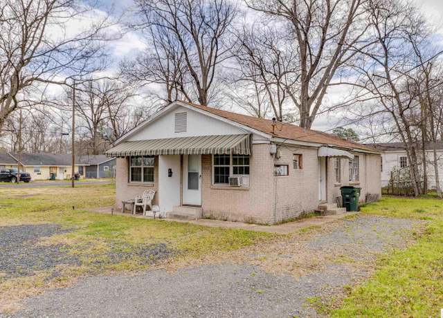 Property at 1010 N 10th St, West Monroe, LA 71291, 2 beds