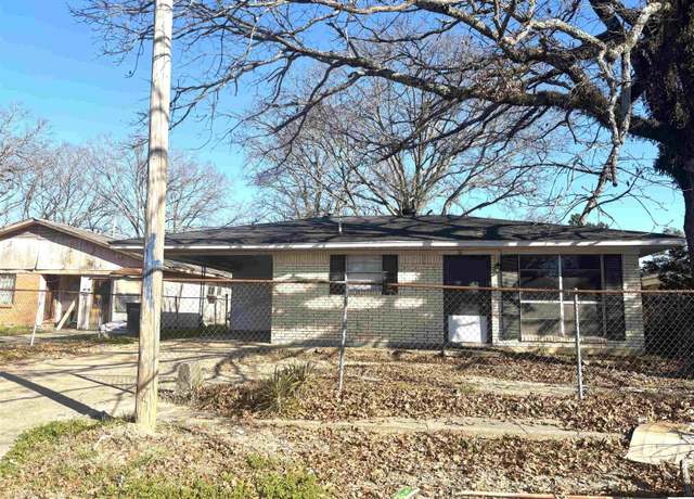 Property at 3510 Curry St, Monroe, LA 71203