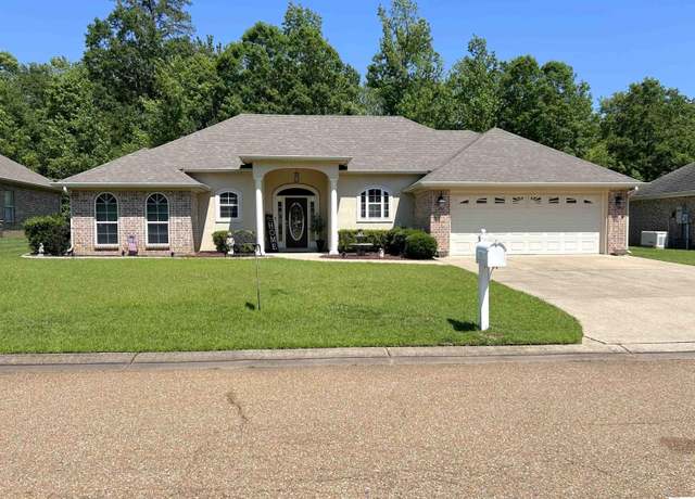 Property at 109 Springfield Dr, West Monroe, LA 71291, 3 beds, 2 baths