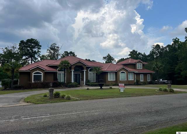 Property at 916 Hodge Watson Rd, Calhoun, LA 71225, 4 beds, 2.5 baths