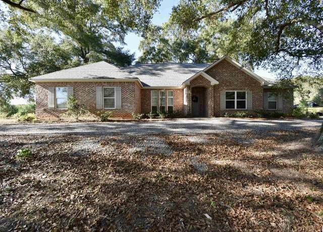 Property at 407 Highway 821, Choudrant, LA 71227, 4 beds, 2.5 baths