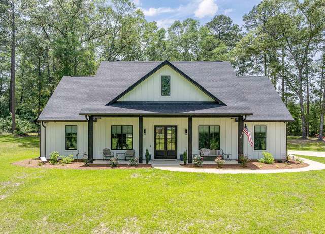 Property at 275 Terrell Ln, Calhoun, LA 71225, 3 beds, 2.5 baths