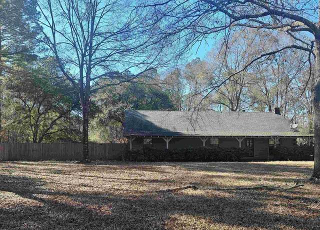 Property at 213 Nature Acres Ln, West Sterlington, LA 71280, 3 beds, 2 baths