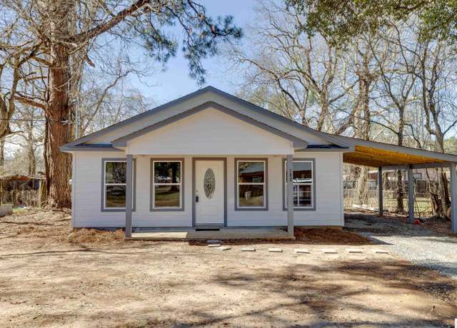 Property at 102 Rogers Ave, Sterlington, LA 71280, 3 beds, 2 baths