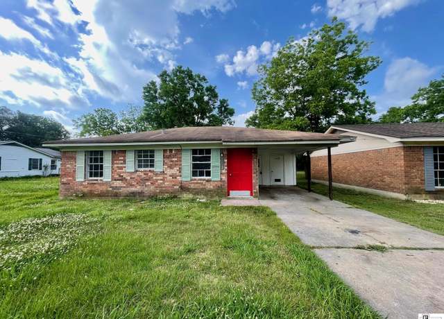 Property at 2209 Davenport St, Winnsboro, LA 71295, 3 beds, 1.5 baths