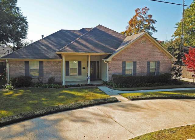 Property at 2808 Lasalle St, Monroe, LA 71201, 3 beds, 2 baths
