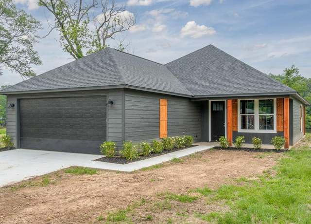 Property at 502 W Bayou Dr, Sterlington, LA 71280, 3 beds, 2 baths