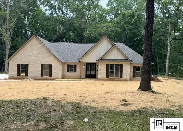 Property at 3206 North Forty Dr, Ruston, LA 71270, 4 beds, 3 baths