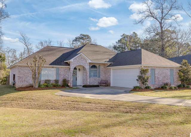 Property at 130 Mizell Ln, West Monroe, LA 71291, 3 beds, 2 baths