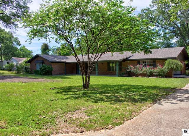 Property at 403 E 4th St, Lillie, LA 71256, 3 beds, 2 baths