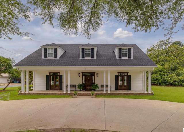 Property at 3612 Loop Rd, Monroe, LA 71201, 4 beds, 4.5 baths