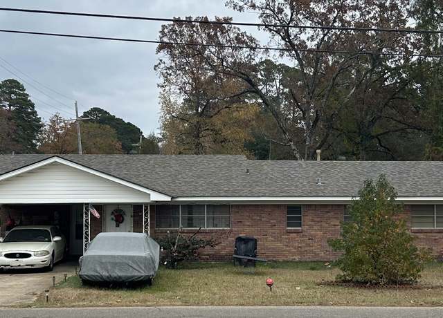 Property at 322 N Bernard St, Ruston, LA 71270, 3 beds, 2 baths