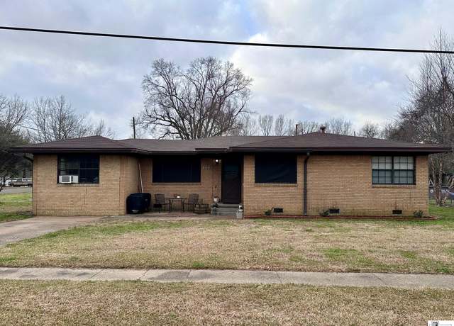 Property at 505 Beale St, Oak Grove, LA 71263, 3 beds, 1 bath