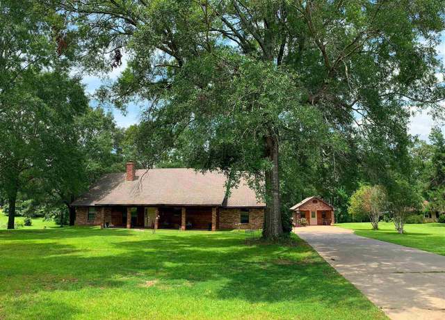 Property at 399 Danna Rd, West Monroe, LA 71292, 3 beds, 2 baths