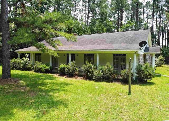 Property at 212 Newell Johnson Rd, West Monroe, LA 71292, 4 beds, 2.5 baths