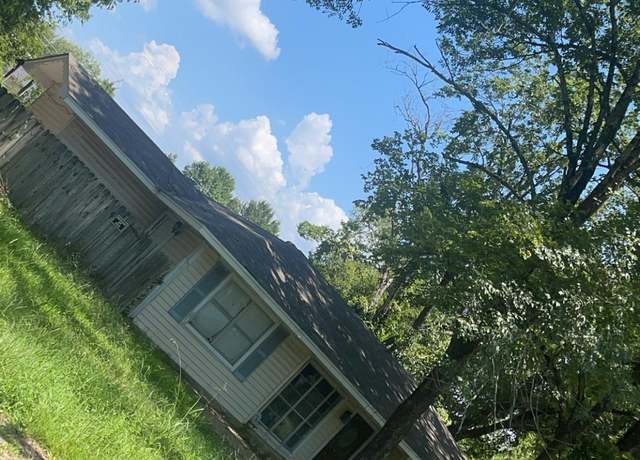 Property at 231 Bastrop Dr, Monroe, LA 71203, 3 beds, 1 bath