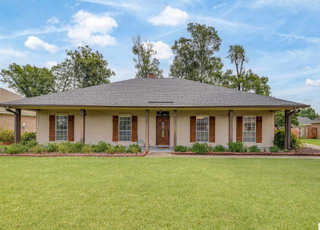 Property at 3404 Stowers Dr, Monroe, LA 71201, 3 beds, 2.5 baths
