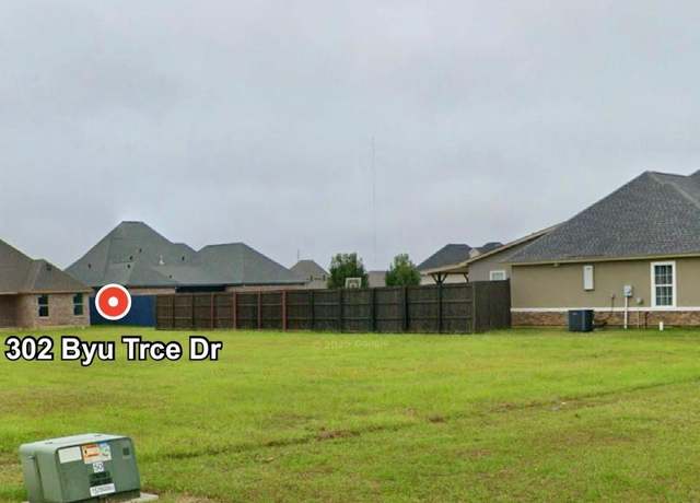 Property at 302 Bayou Trace Dr, Monroe, LA 71203