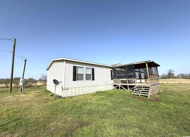 Property at 789 Jj Hatton Rd, Winnsboro, LA 71295, 4 beds, 2 baths