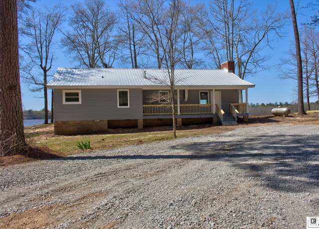 Property at 366 Corney Creek Dr, Farmerville, LA 71241, 2 beds, 2 baths