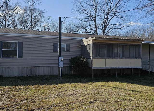 Property at 323 Loomis St, Clayton, LA 71326, 3 beds, 2 baths