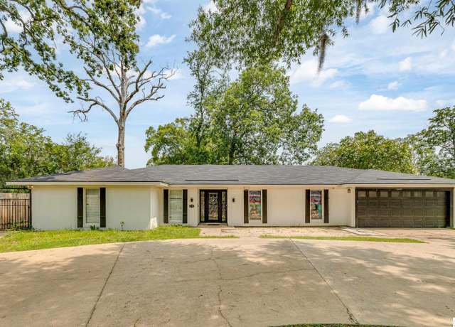 Property at 3605 Forsythe Ave, Monroe, LA 71201, 4 beds, 2.5 baths