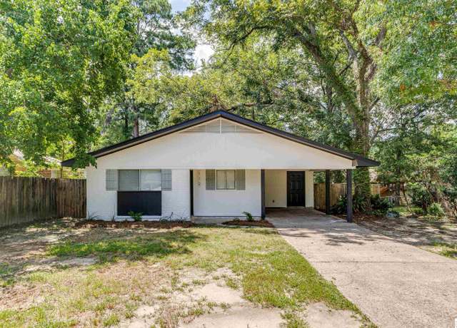 Property at 112 Hillside Cir, West Monroe, LA 71291, 3 beds, 1.5 baths