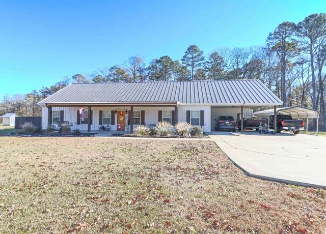 Property at 3318 Highway 139, Monroe, LA 71203, 4 beds, 2 baths