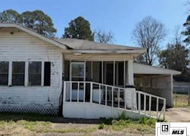 Property at 2314 Grammont St, Monroe, LA 71201, 3 beds, 1 bath