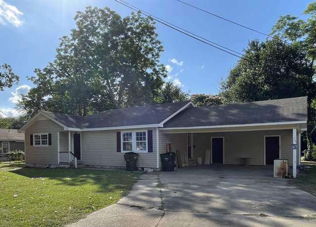 Property at 1124 Tulane Ave, West Monroe, LA 71291, 3 beds, 2 baths