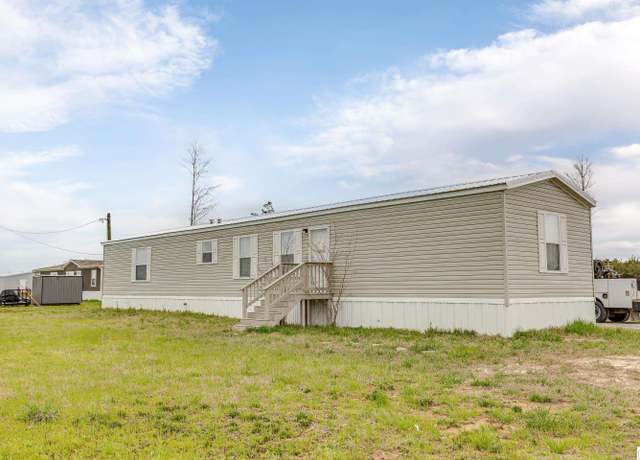 Property at 4067 Highway 134, Collinston, LA 71229, 3 beds, 2 baths