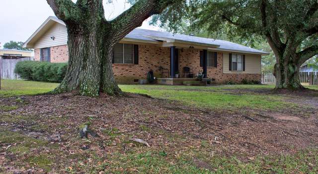 Photo of 101 S Myrtle St, Junction City, LA 71256