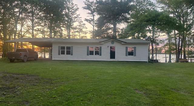 Photo of 422 Island Point Dr, Lake Providence, LA 71254