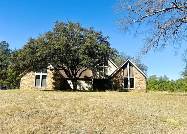 Property at 183 Mike Perkins Rd, Leesville, LA 71446, 5 beds, 3.5 baths