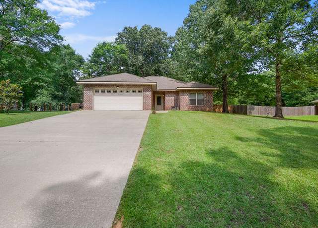 Property at 593 Lewis Perkins Rd, Leesville, LA 71446, 3 beds, 2 baths
