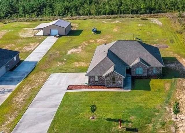 Property at 146 Lauren Ln, Longville, LA 70652, 4 beds, 2 baths