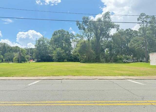 Property at S 3rd St, Leesville, LA 71446