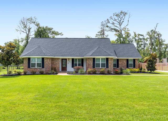 Property at 4356 Sweet Bay Dr, Lake Charles, LA 70611, 3 beds, 2 baths