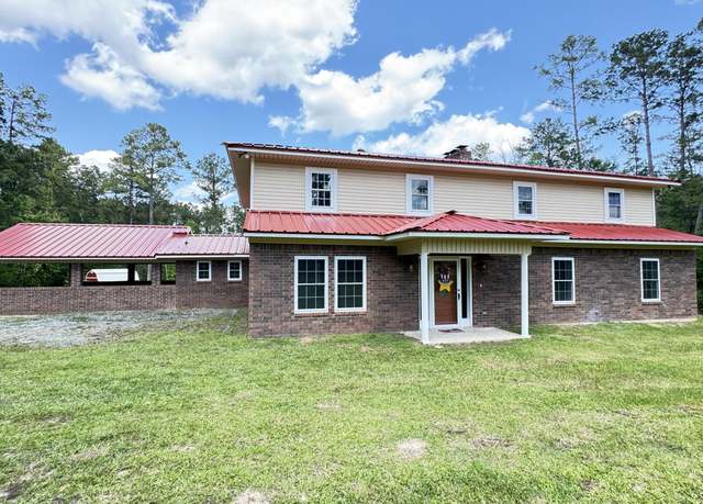 Property at 200 Jac, Leesville, LA 71446, 5 beds, 3.5 baths