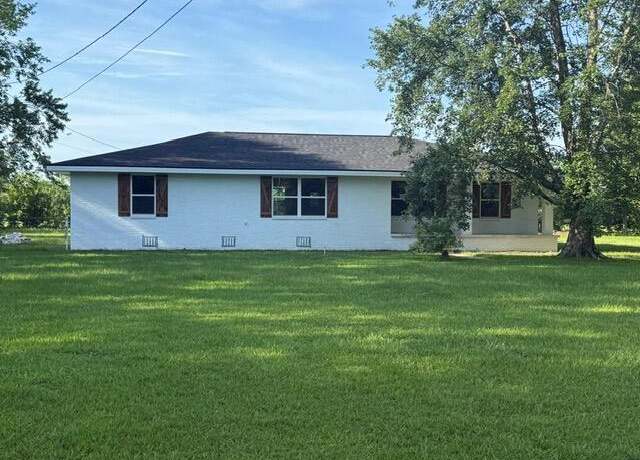 Property at 159 Coward Rd, Dequincy, LA 70633, 3 beds, 2 baths
