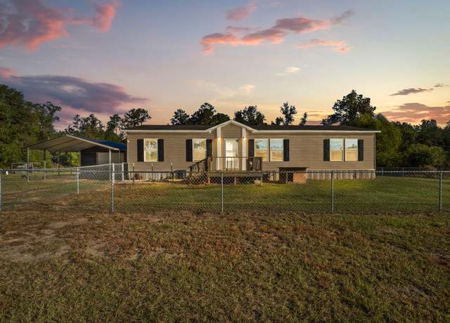 Property at 4673 Highway 121, Leesville, LA 71446, 4 beds, 2 baths