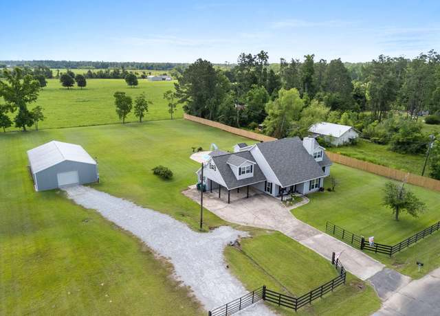 Property at 762 Marilyn Rd, Lake Charles, LA 70611, 5 beds, 3 baths