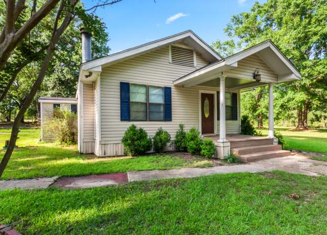 Property at 530 Bolton Mcclaren Loop, Leesville, LA 71446, 2 beds, 2 baths