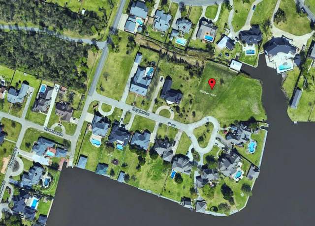 Property at 4929 Bay View Ln, Lake Charles, LA 70605