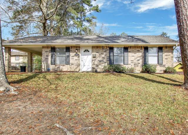 Property at 302 W Harriet St, Leesville, LA 71446, 3 beds, 1.5 baths