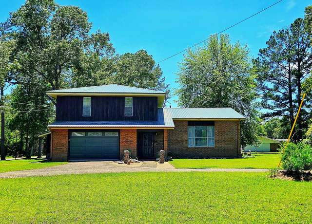 Property at 152 Liles Rd, Anacoco, LA 71403, 4 beds, 2.5 baths