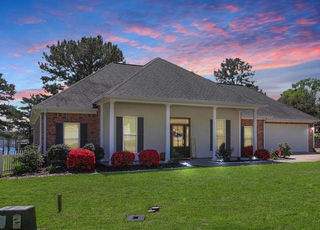 Property at 90 Labelle, Many, LA 71449, 3 beds, 2 baths